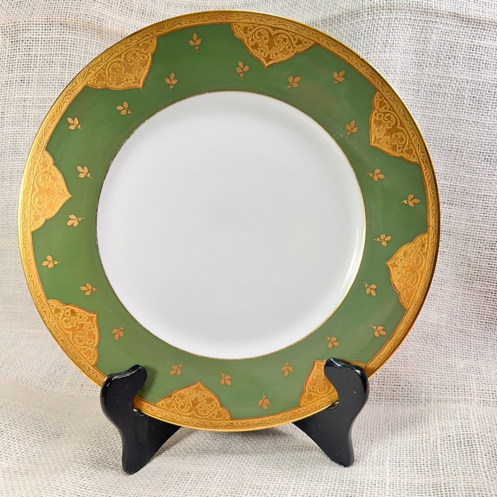 Martin‎ Limoges France Olive Green & Gold 9.5" Luncheon Plate